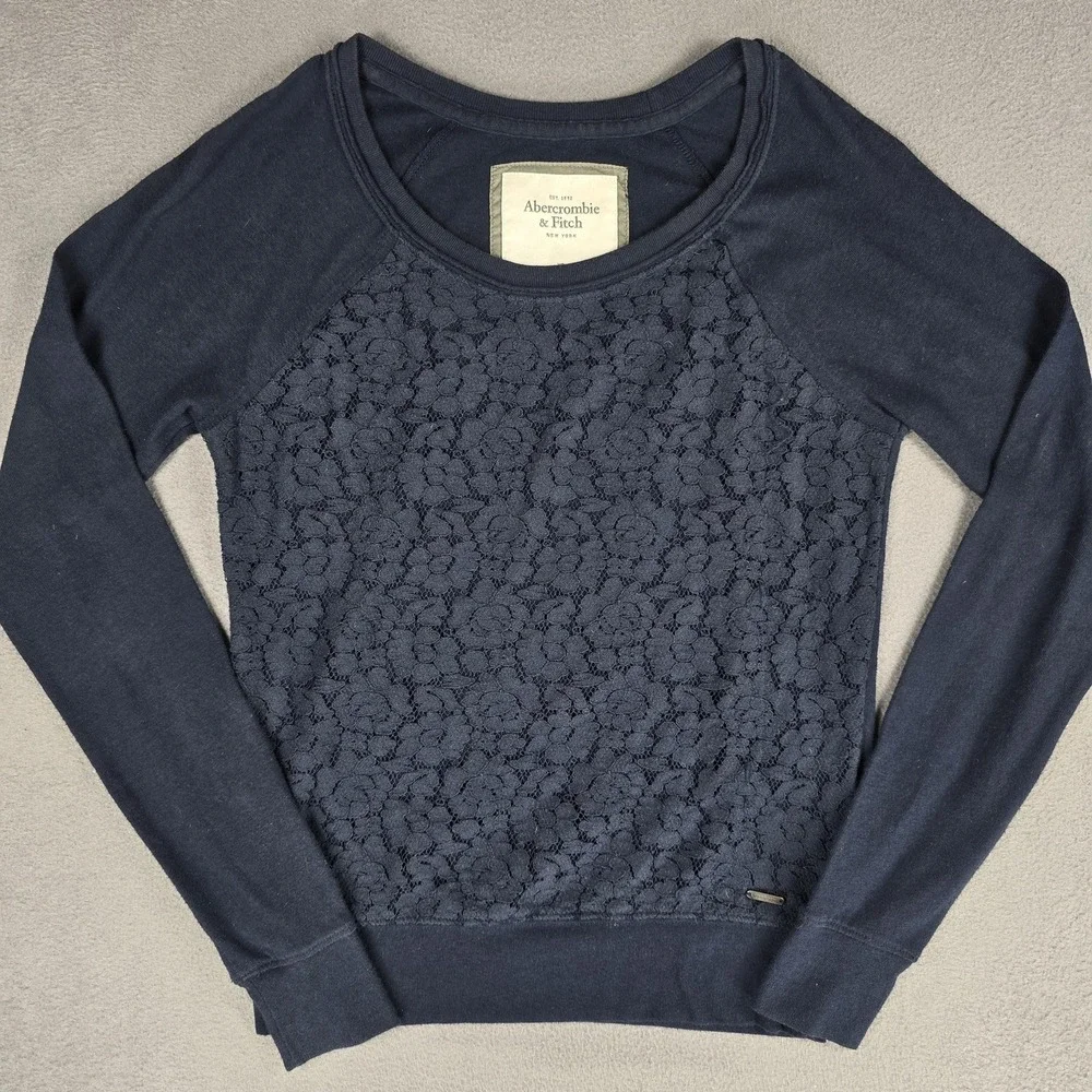 Vtg Y2K Abercrombie & Fitch Shirt Women‎ XS Navy Lace Raglan Pullover Floral - Picture 2 of 11